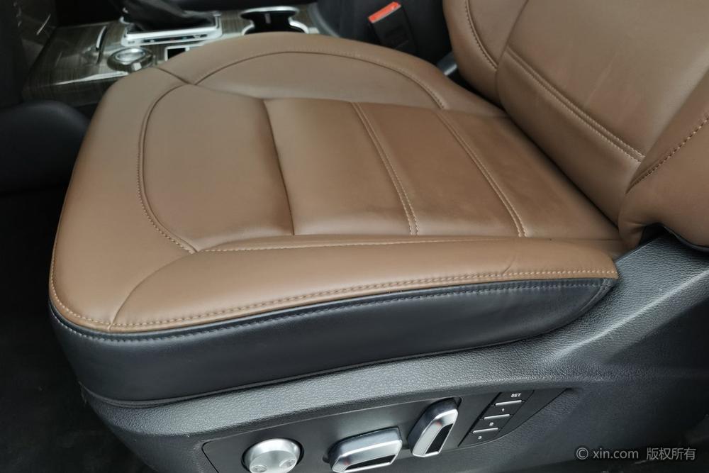 Haval H9 2016 модификация 2.0T 4WD Luxury 7 seat – фото 19