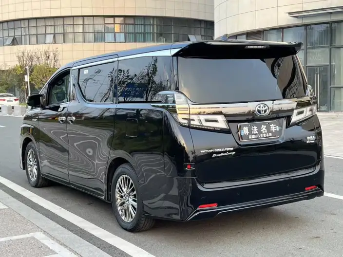 Vellfire 2022 Model Toyota Crown Hybrid Jin Shine Special Edition 2.5L HV Premium Edition – фото 4