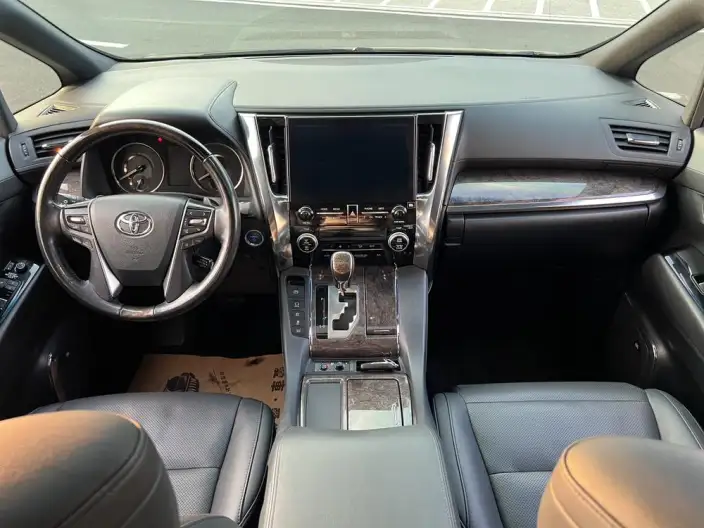 Vellfire 2022 Model Toyota Crown Hybrid Jin Shine Special Edition 2.5L HV Premium Edition – фото 7