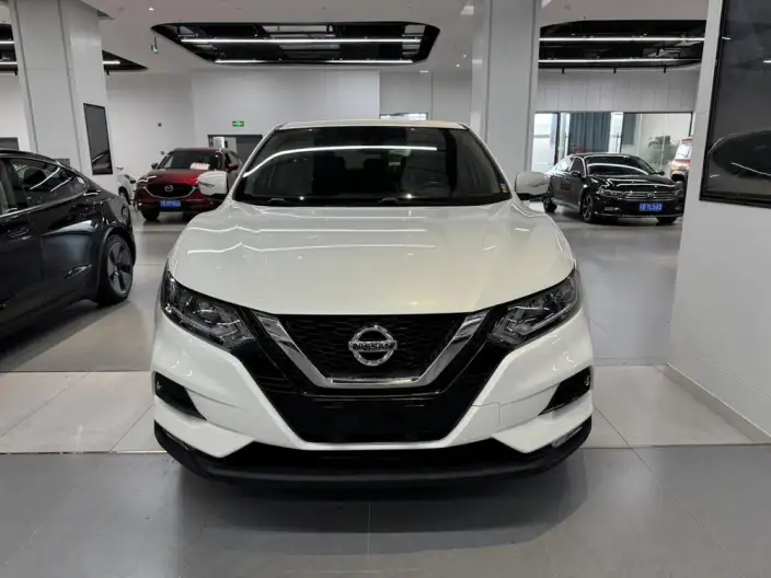 Nissan Qashqai 2022 Model 2.0L XV Smart Edition