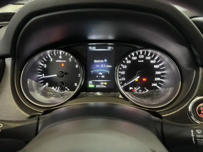 Nissan Qashqai 2022 Model 2.0L XV Smart Edition – фото 8