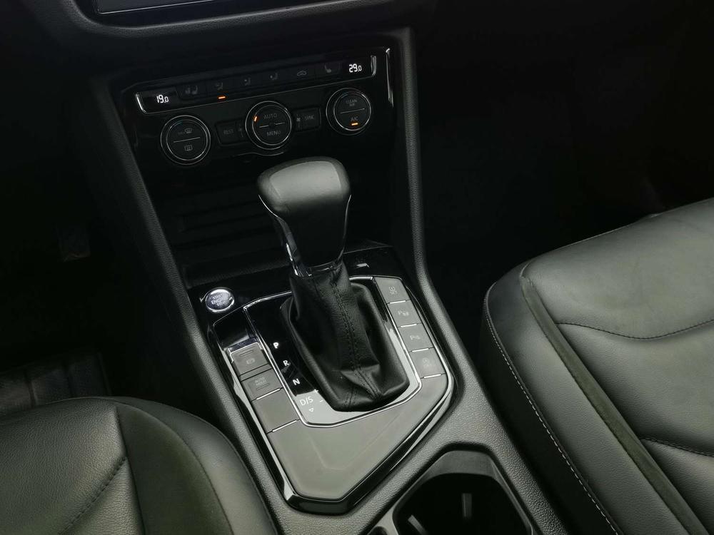Volkswagen Tiguan L 2020 330 TSI Automatic FWD Smart Dynamic Luxury China VI – фото 16