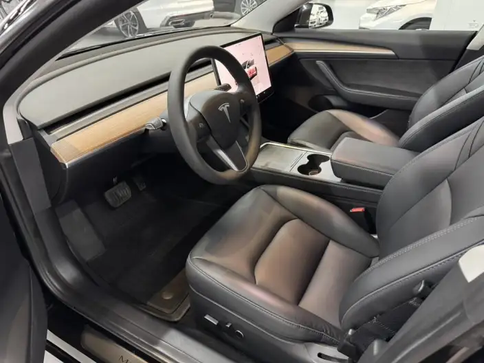 Model 3 2022 Model Rear-wheel drive version – фото 9