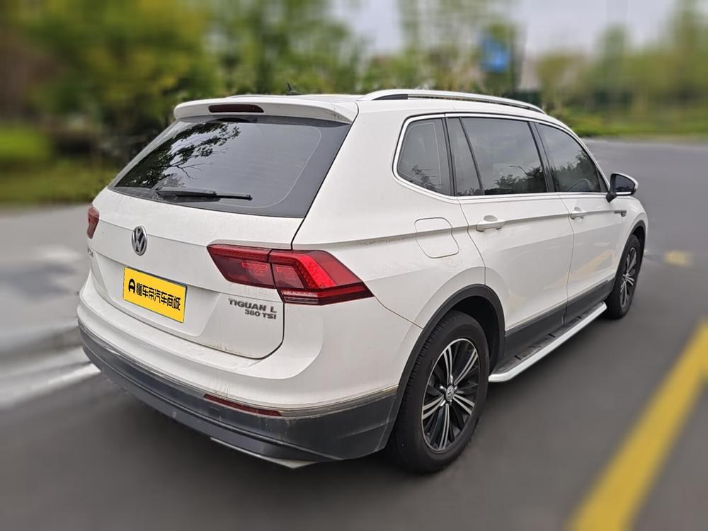 Volkswagen Tiguan L 2018 модификация комплектация 380TSI автоматическое 4WD Deluxe Edition
