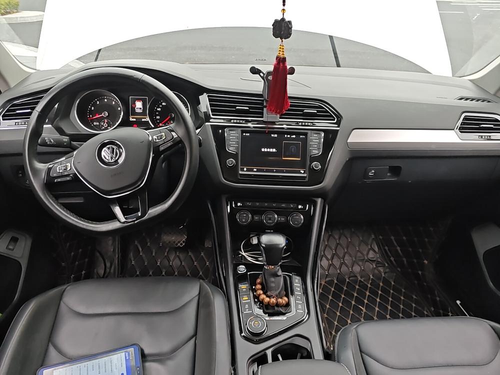 Volkswagen Tiguan L 2018 модификация комплектация 380TSI автоматическое 4WD Deluxe Edition – фото 5