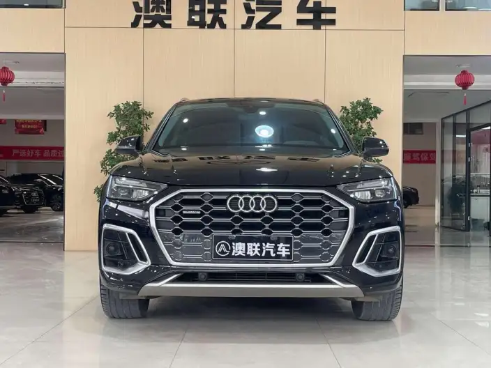 Audi Q5L 2022 Model 40T Fashion Dynamic Model – фото 2