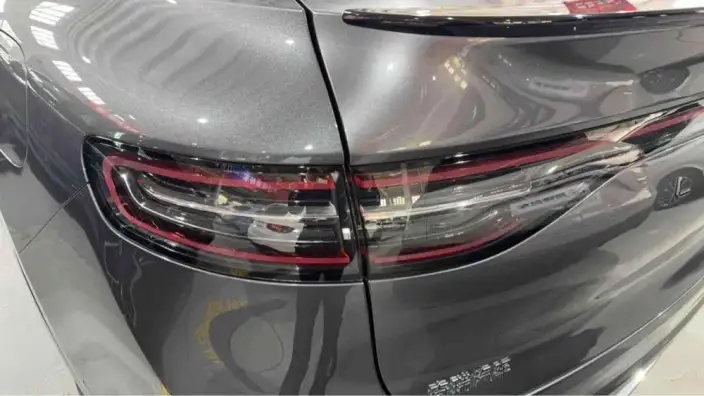 Luxeed R7 2025 Model Extended Range 53.4kWh Max Rear Drive Edition – фото 7