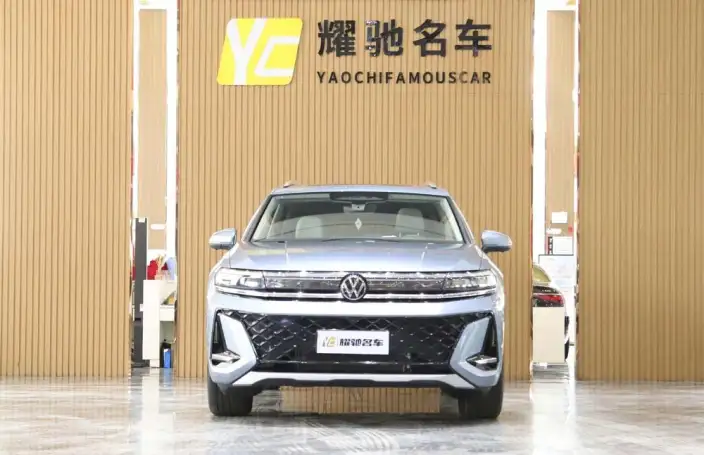 Talagon 2026 Model 450TSI 4WD Ultimate Edition 6 seat – фото 2