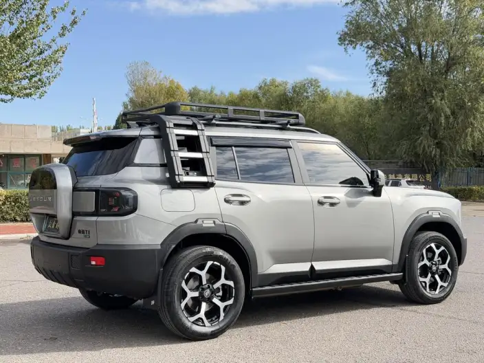 **Jetour Shanhai T1** 2025 Model 1.5TD DHT 150KM 2WD Land Rover Discovery Edition – фото 6