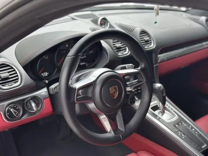 Porsche 718 2023 Model Cayman 2.0T – фото 7