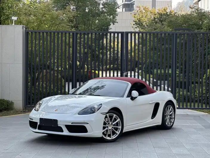 Porsche 718 2022 Model Boxster 2.0T – фото 1