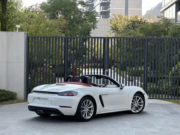 Porsche 718 2022 Model Boxster 2.0T – фото 4