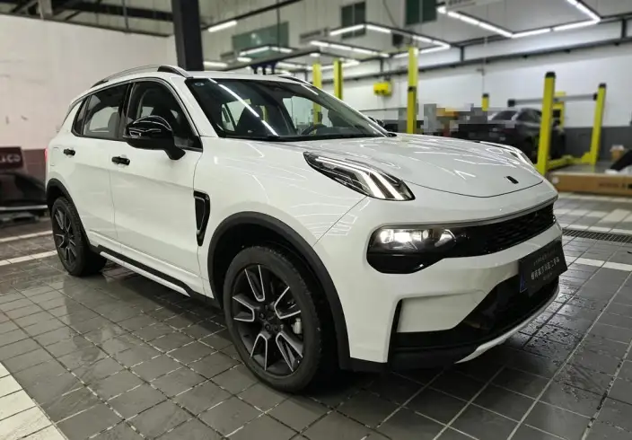 Lynk & Co 01 2024 Model 2.0TD 2WD Global Pro