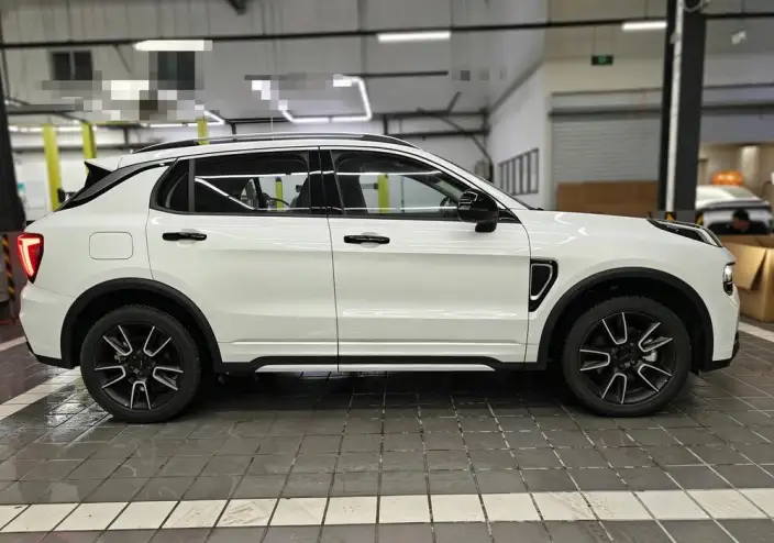 Lynk & Co 01 2024 Model 2.0TD 2WD Global Pro – фото 6