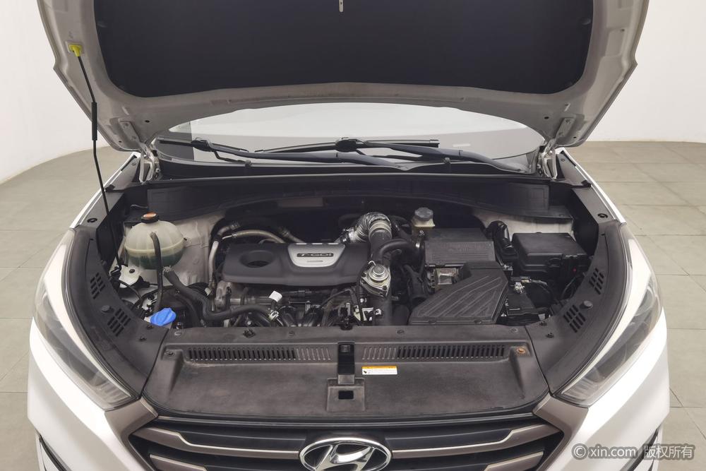 Hyundai Tucson 2015 1.6T DCT 2WD Smart – фото 5