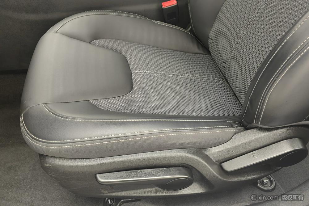 Arrizo GX 2018 модификация 1.5T Manual Jin цветов Edition National V – фото 19