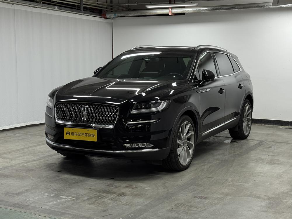 Nautilus 2021 2.7T 4WD Premium Edition – фото 1