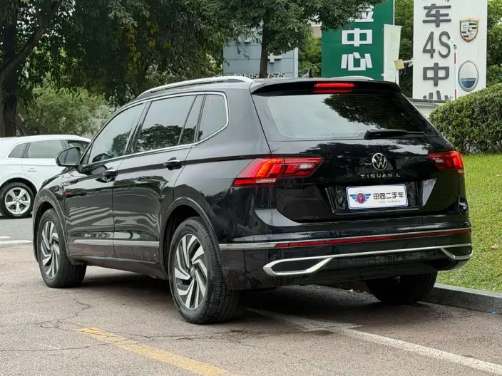 Volkswagen Tiguan L 2023 Model 300TSI 2WD Smart Edition – фото 4
