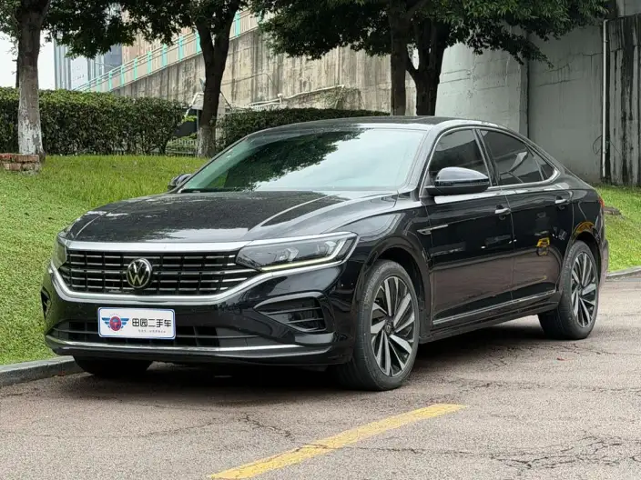 Volkswagen Passat 2023 Model 330TSI Elite Edition – фото 1