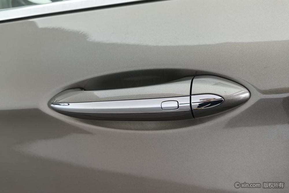 Buick Envision 2018 модификация 20T 2WD Leading – фото 10