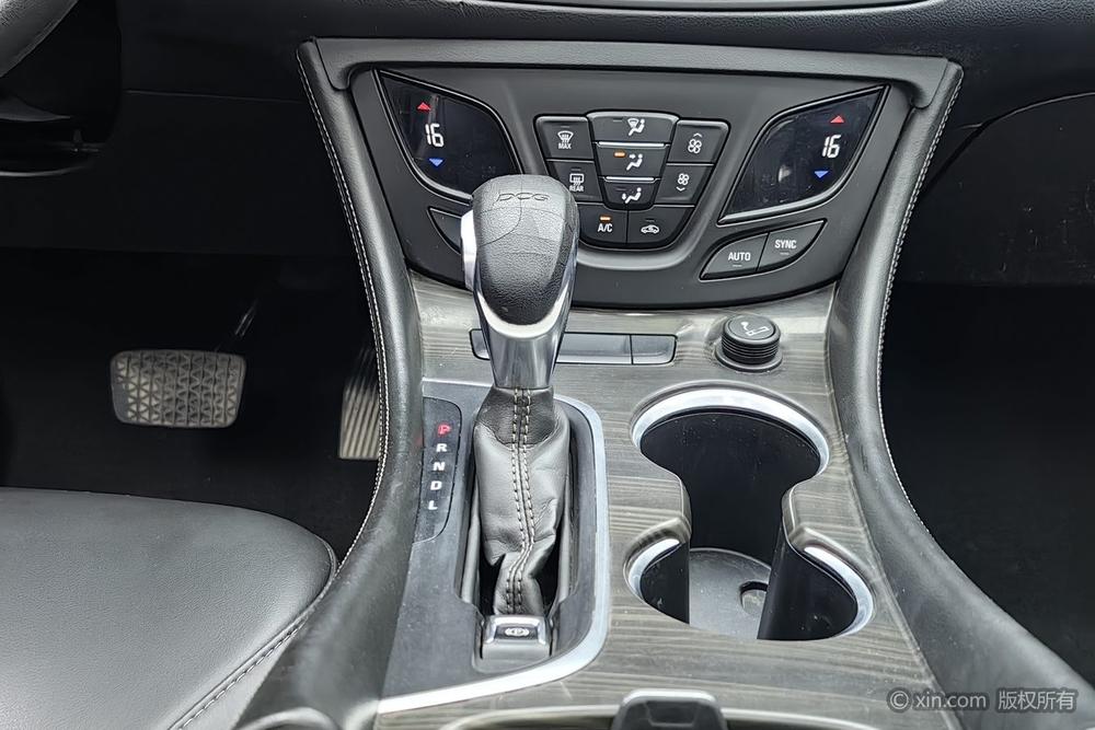 Buick Envision 2018 модификация 20T 2WD Leading – фото 14
