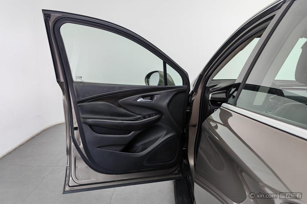 Buick Envision 2018 модификация 20T 2WD Leading – фото 21