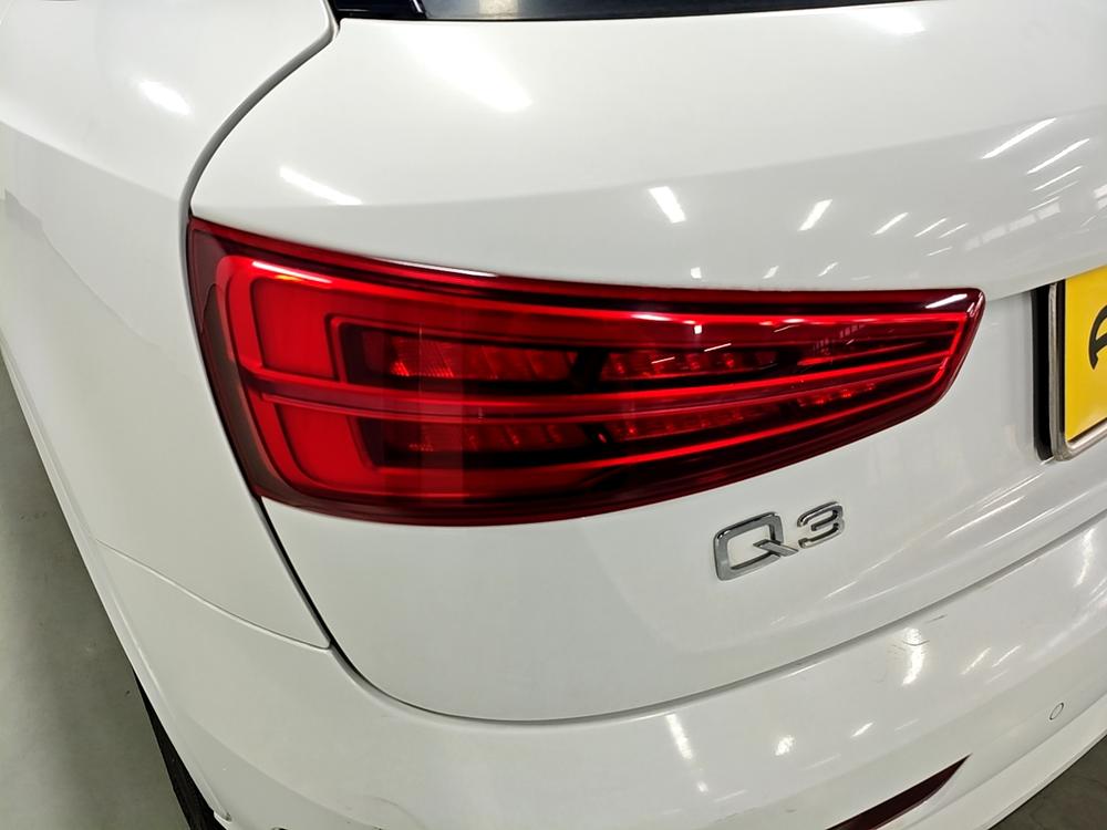 Audi Q3 2017 30 TFSI Style – фото 13