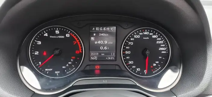 AUDI Q2L 2024 Model 35 TFSI Fashion Dynamic Model – фото 6