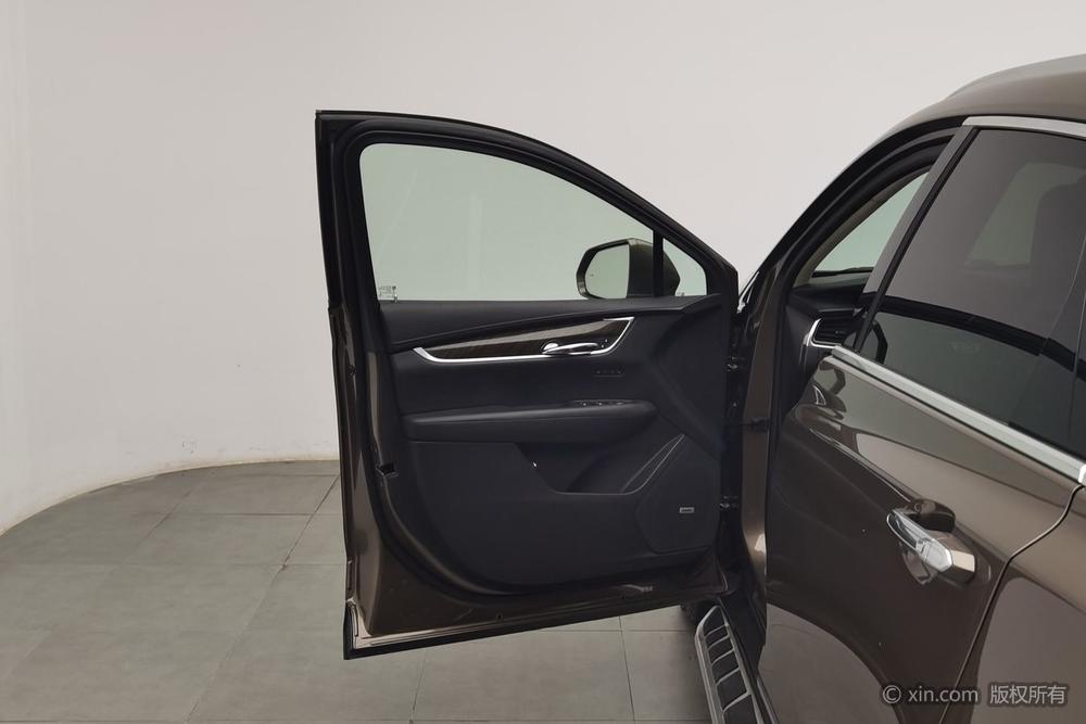 Cadillac XT5 2016 28T 4WD Luxury – фото 21