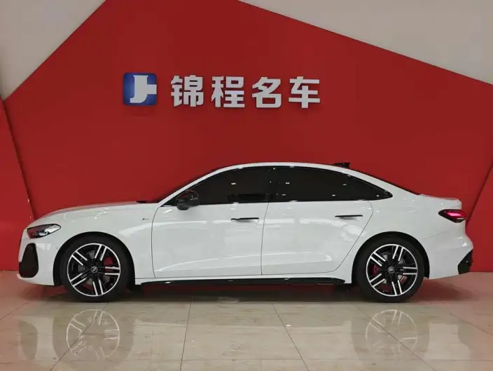 Audi A5 L 2026 Model 2.0T Sports Edition quattro – фото 3
