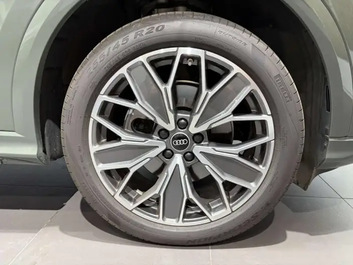 Audi Q5L 2026 Model 2.0T 10M Users Edition Edition – фото 6