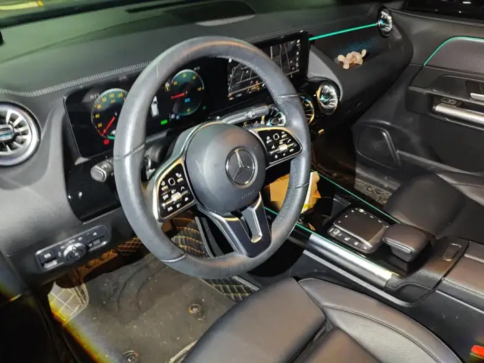 Mercedes-Benz EQA 2023 Model EQA 260 – фото 7