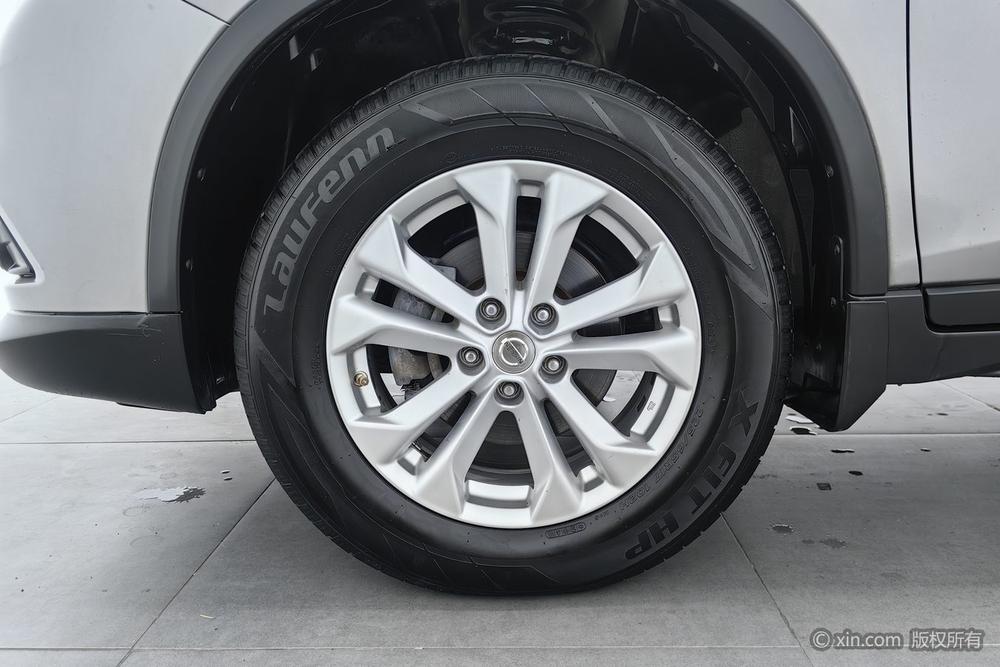 Nissan X-Trail 2014 2.0L CVT Comfort 2WD – фото 9