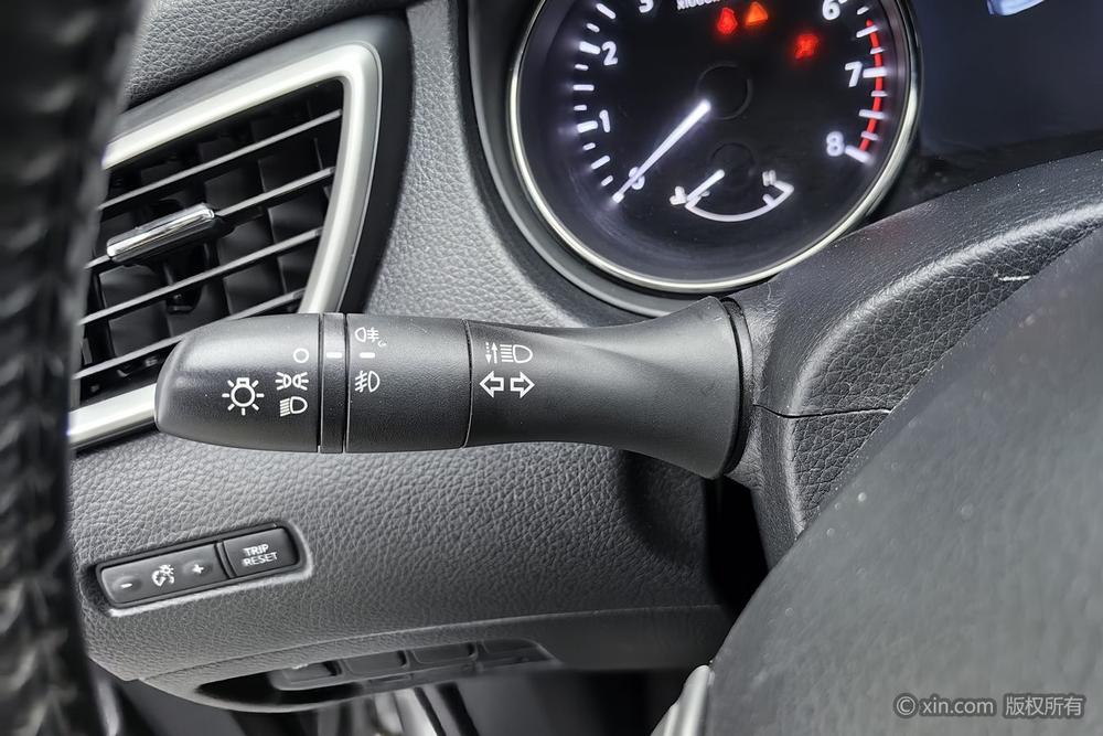 Nissan X-Trail 2014 2.0L CVT Comfort 2WD – фото 16