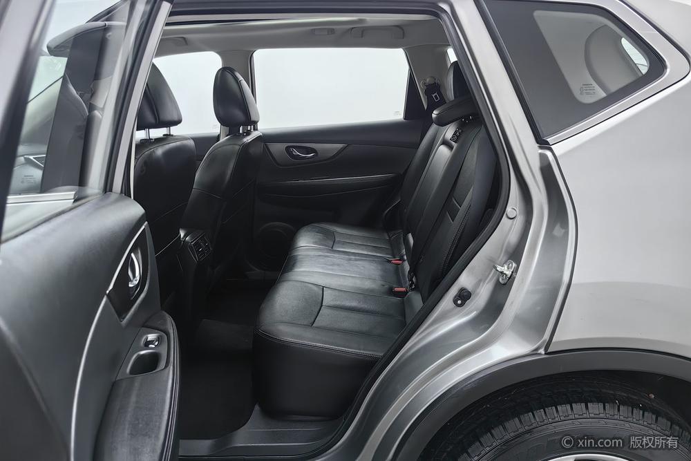 Nissan X-Trail 2014 2.0L CVT Comfort 2WD – фото 19