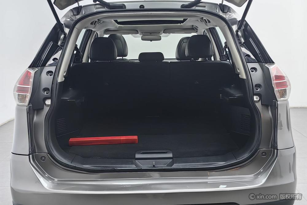 Nissan X-Trail 2014 2.0L CVT Comfort 2WD – фото 23