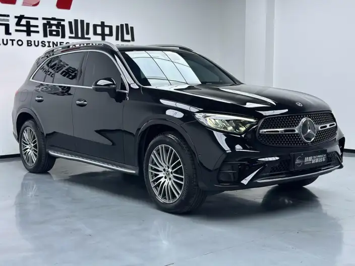 Mercedes-Benz GLC 2025 Model Facelift GLC 300 L 4MATIC Dynamic Model 5 seat – фото 3