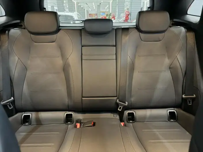Mercedes-Benz GLA 2022 Model GLA 200 – фото 9