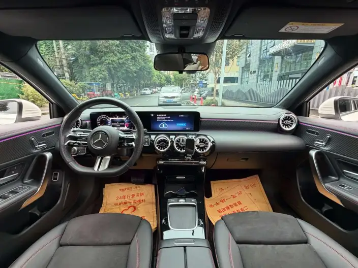 Mercedes-Benz A-class 2024 Model Facelift A 200 L Fashion Edition – фото 7