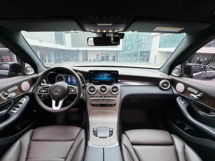 Mercedes-Benz GLC 2022 Model GLC 260 L 4MATIC Luxury Model – фото 8