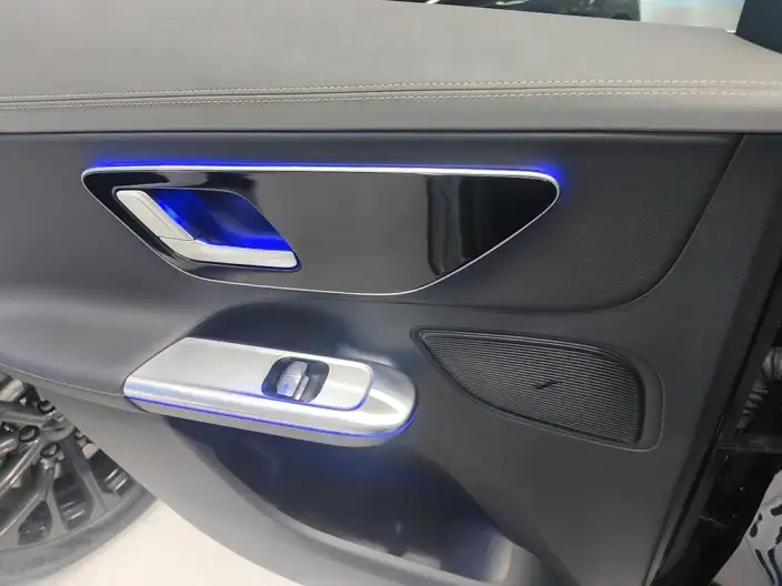 Mercedes-Benz EQE SUV 2024 Model EQE SUV 500 4MATIC Pioneer Edition – фото 7