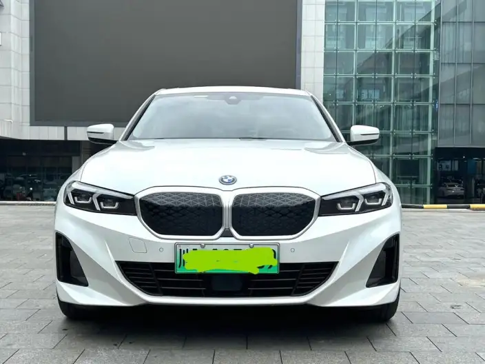 BMW i3 2025 Model eDrive35L – фото 2
