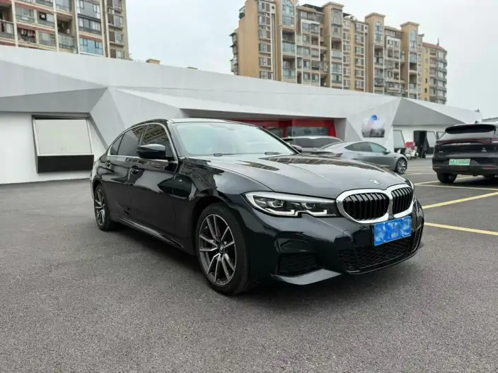 BMW 3 Series 2022 Model 325Li M Sports Set – фото 2