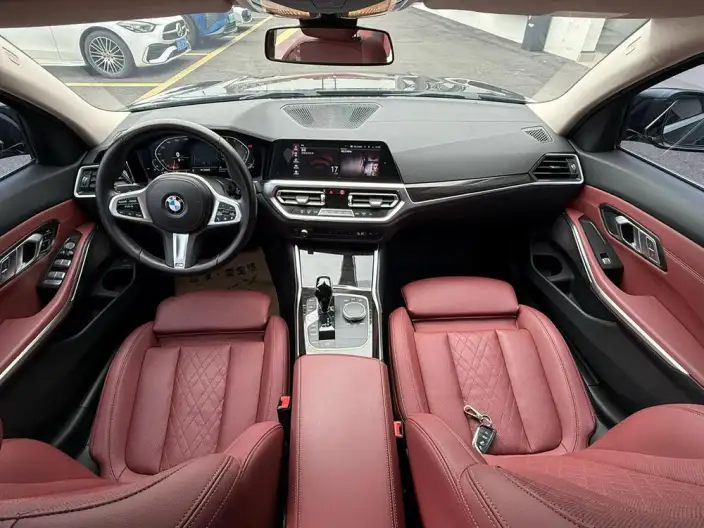 BMW 3 Series 2022 Model 325Li M Sports Set – фото 6