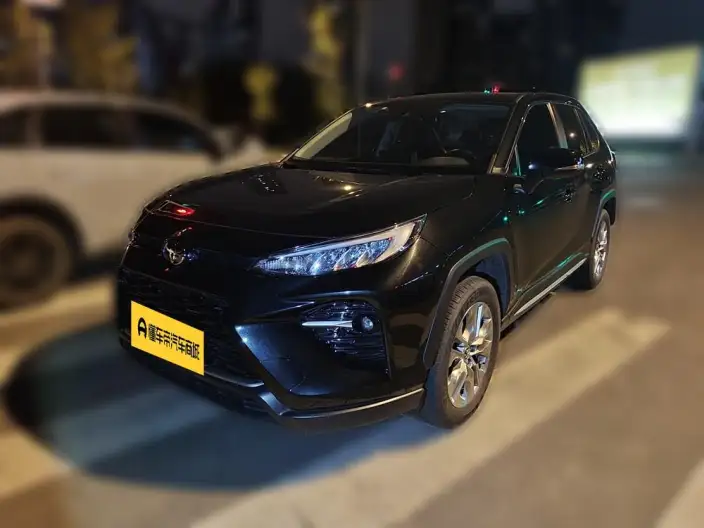 Toyota Wildlander 2021 Model 2.0L 4WD Deluxe Edition – фото 1