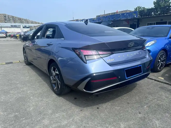 Hyundai Ioniq 2023 Model 1.5L CVT GLX Elite Edition – фото 3