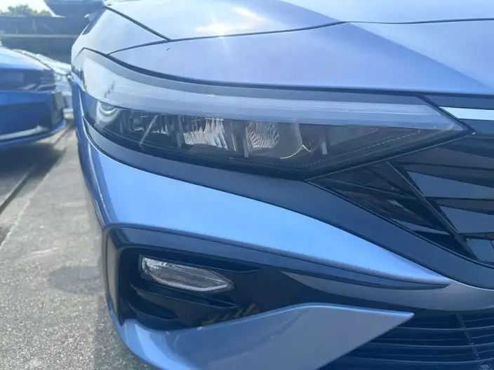 Hyundai Ioniq 2023 Model 1.5L CVT GLX Elite Edition – фото 9