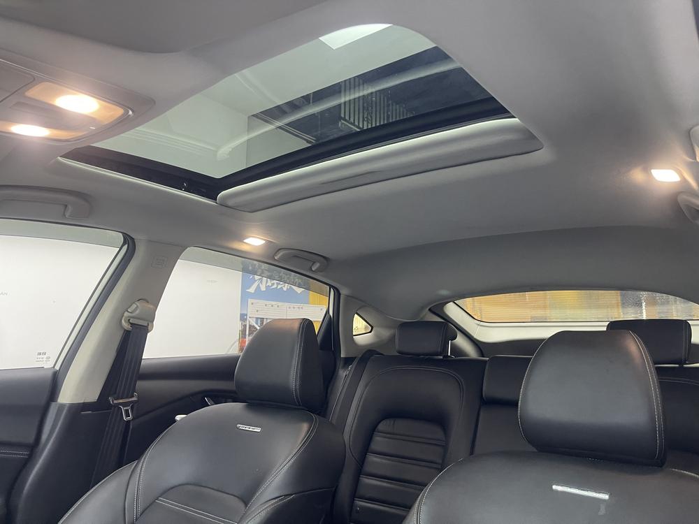 Venucia T90 2017 2.0L CVT Smart Fashion – фото 19