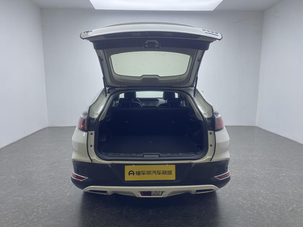 Venucia T90 2017 2.0L CVT Smart Fashion – фото 20