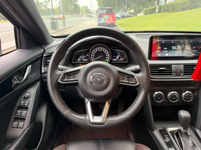 Mazda CX-4 2021 Model 2.0L 2WD SkyActiv Vitality Edition – фото 9
